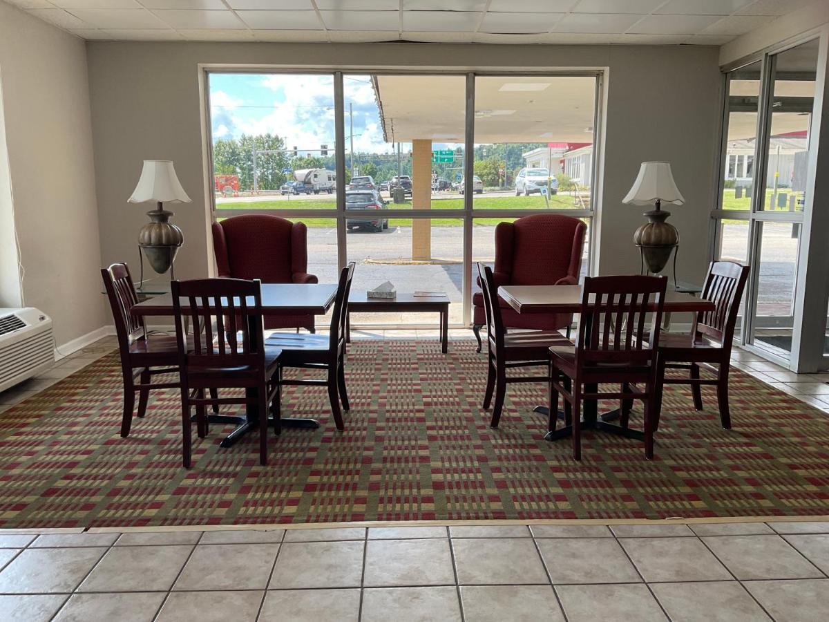 Days Inn By Wyndham Cambridge Kültér fotó
